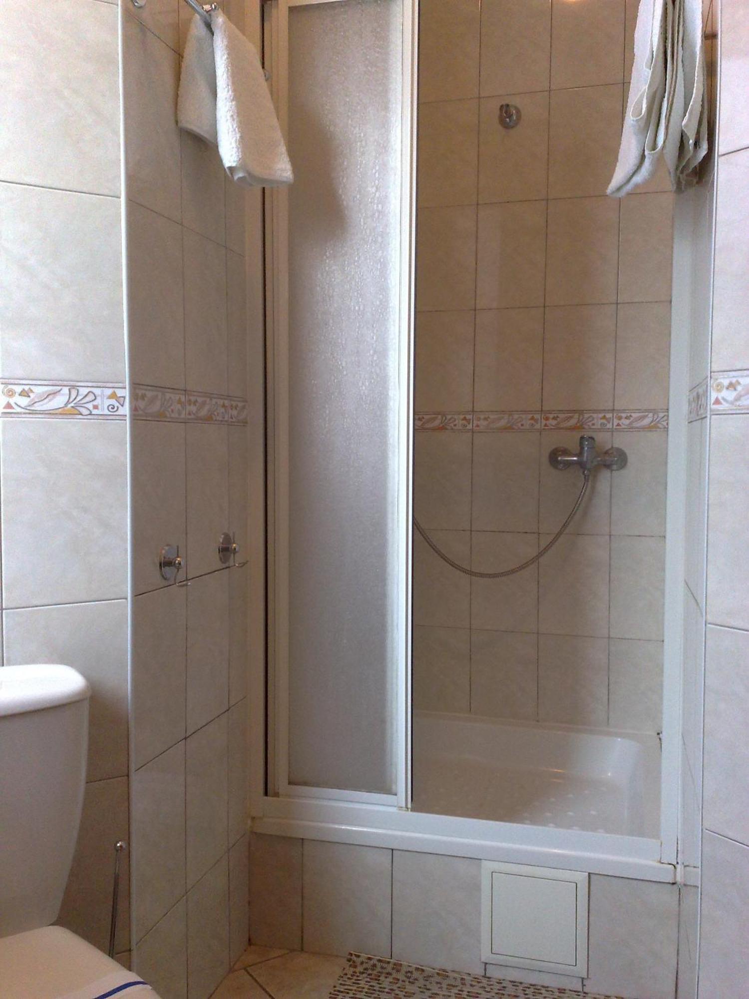 Prague Hotel Zaporizhia ภายนอก รูปภาพ
