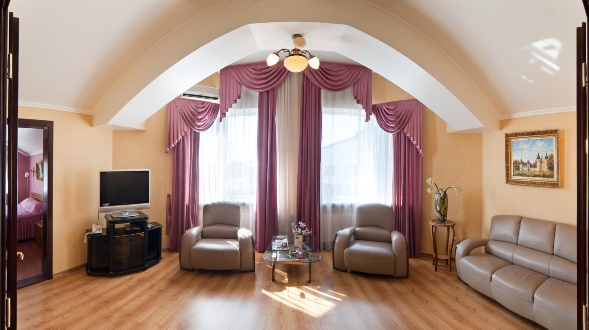 Prague Hotel Zaporizhia ภายนอก รูปภาพ