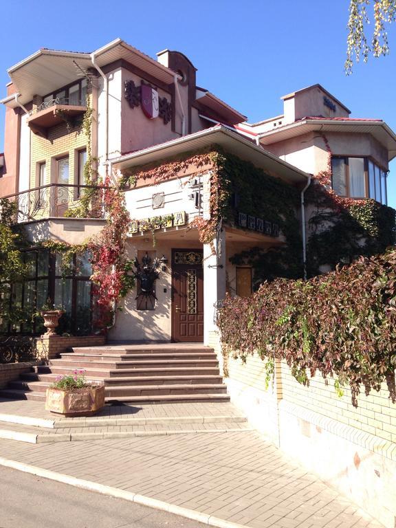 Prague Hotel Zaporizhia ภายนอก รูปภาพ