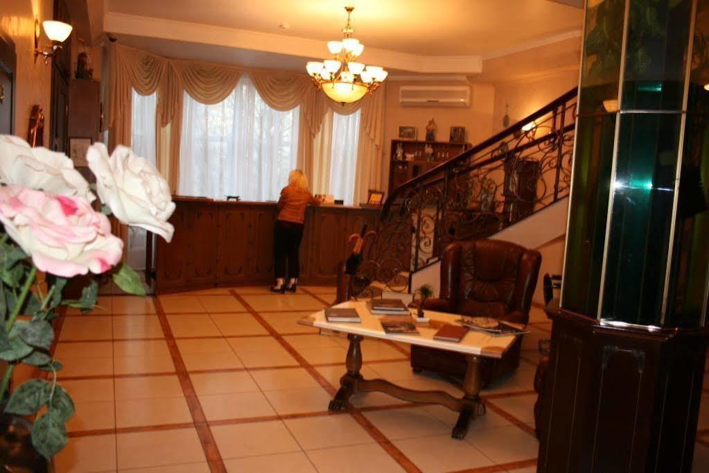 Prague Hotel Zaporizhia ภายนอก รูปภาพ
